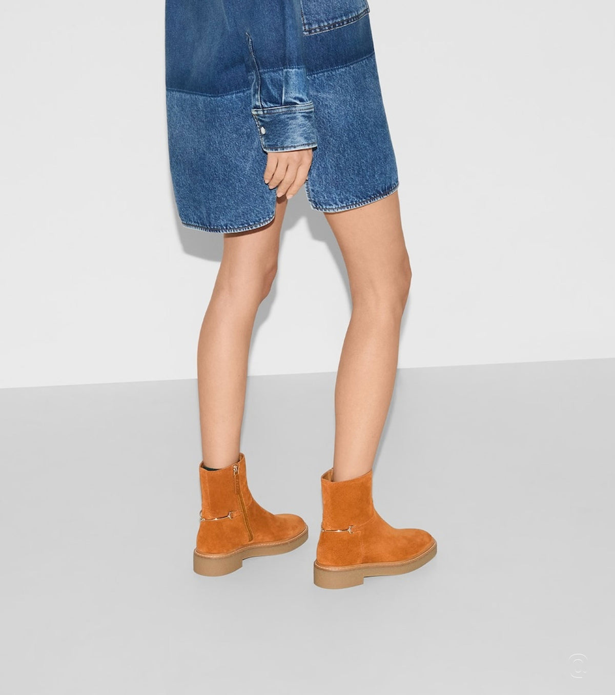 Slim Horsebit ankle boot