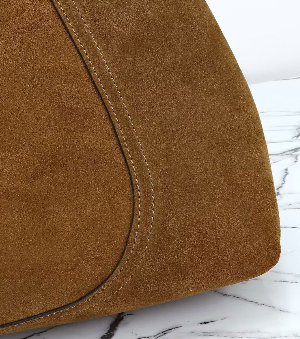 Softbit maxi shoulder bag