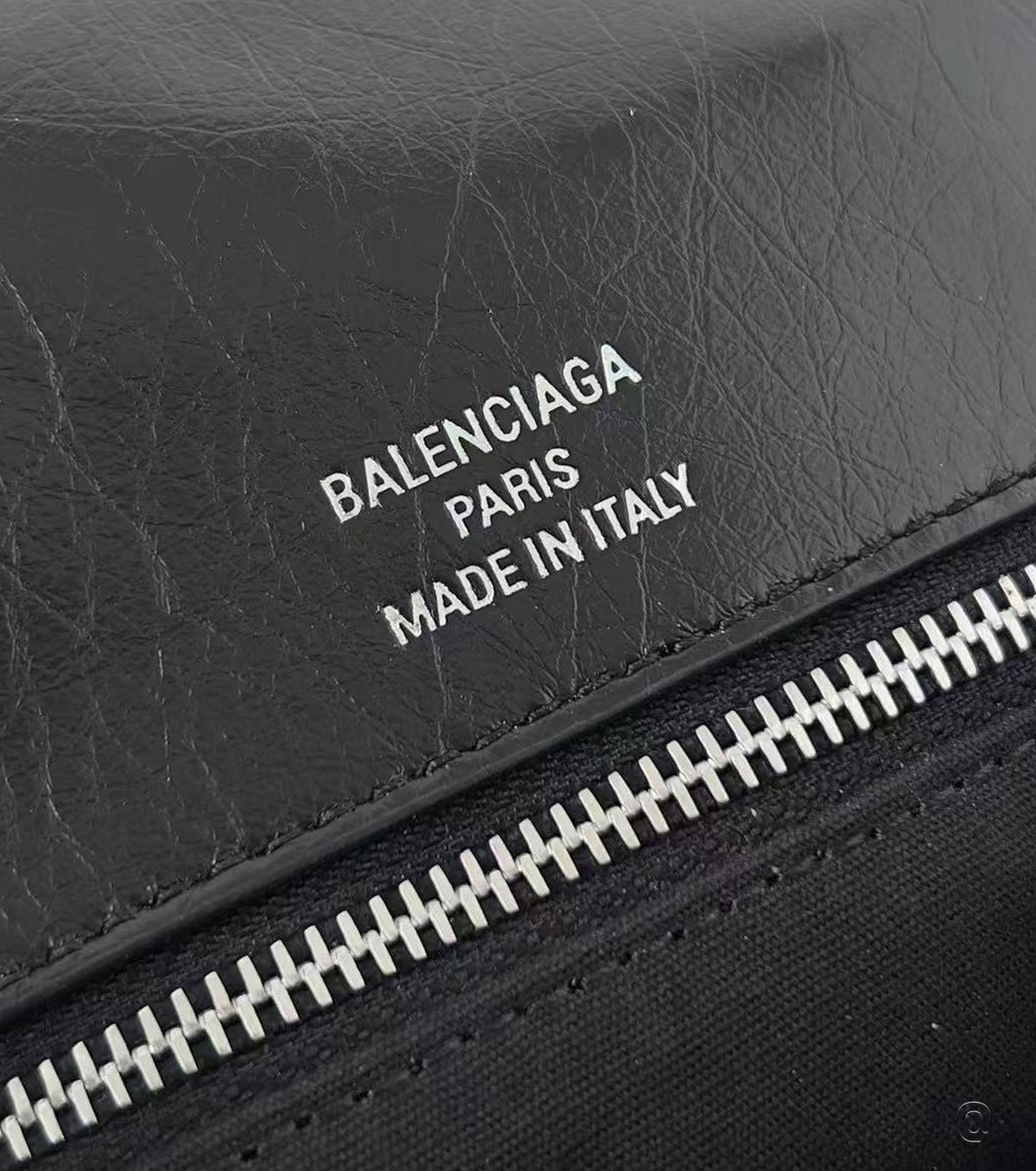 BB Soft Medium Flap leather shoulder bag