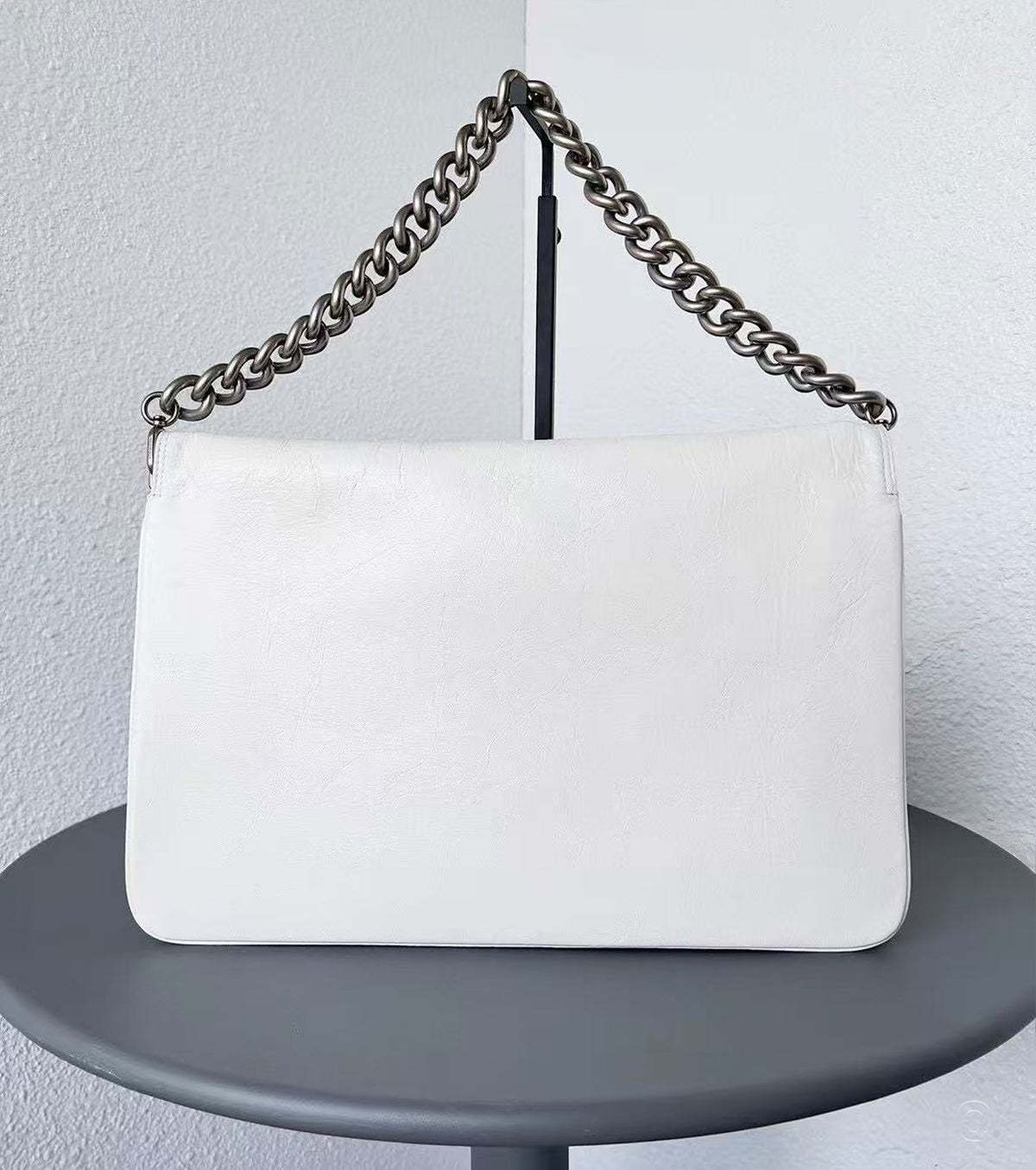 BB Soft Medium Flap leather shoulder bag