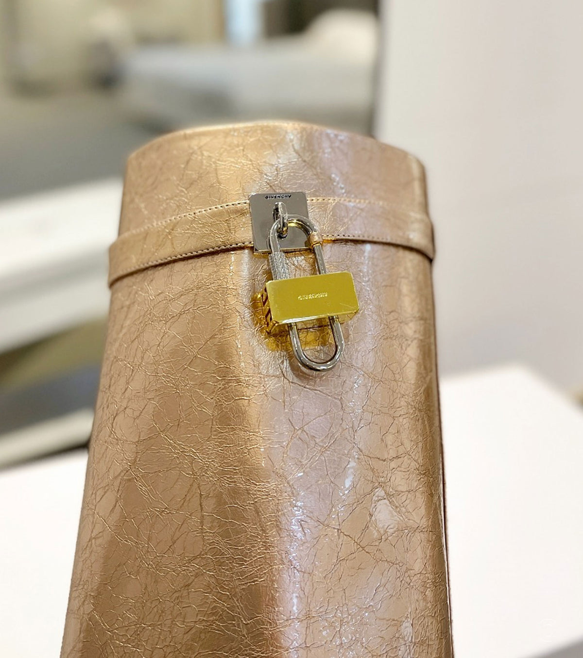 Ботуши Shark Lock
