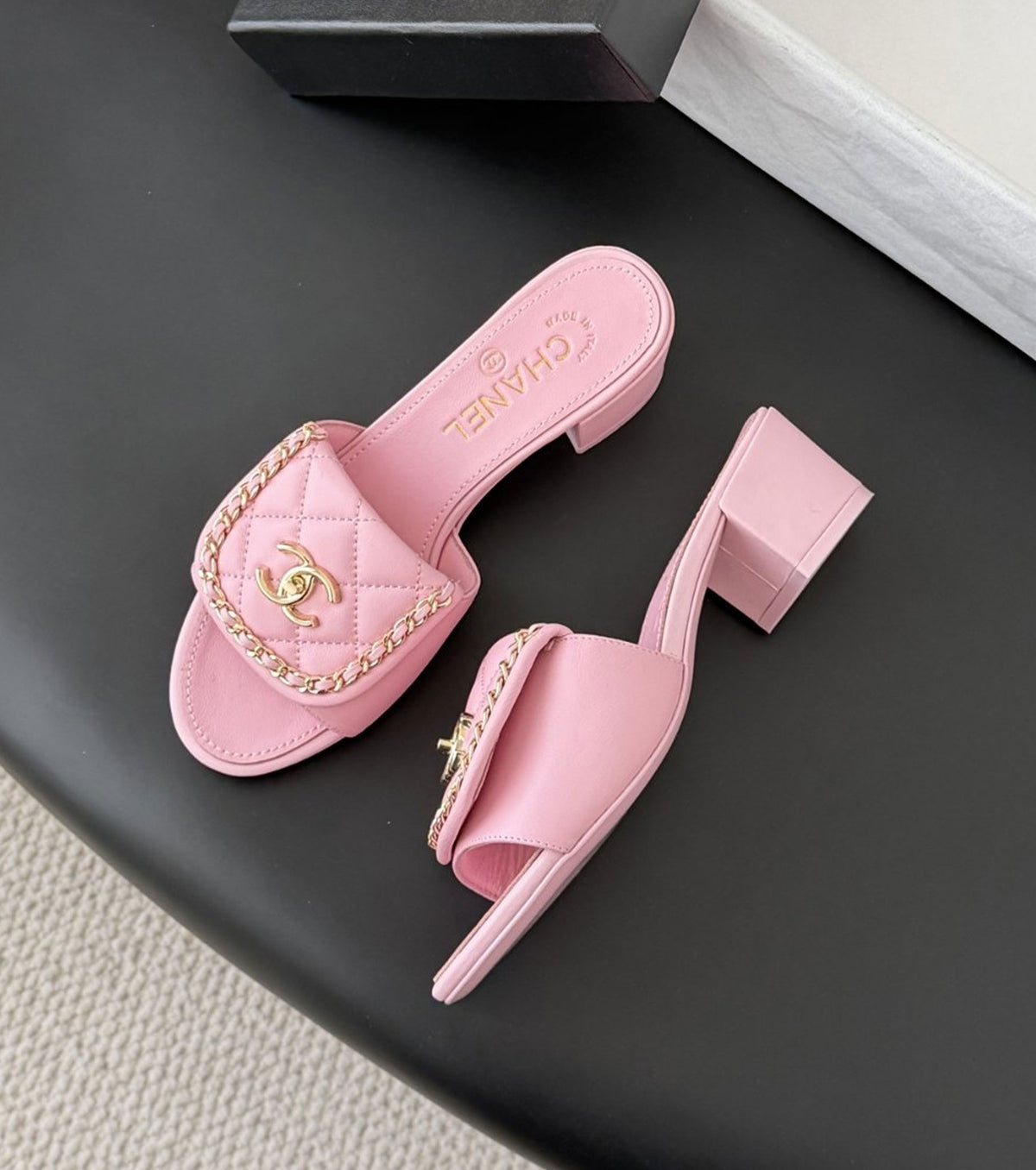 Mules Sandals