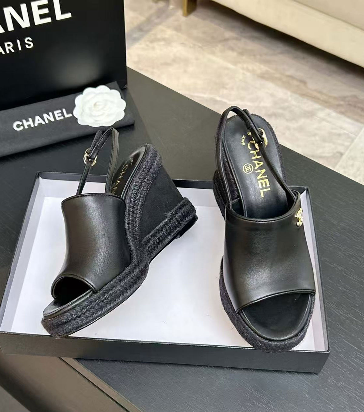 Leather sandal