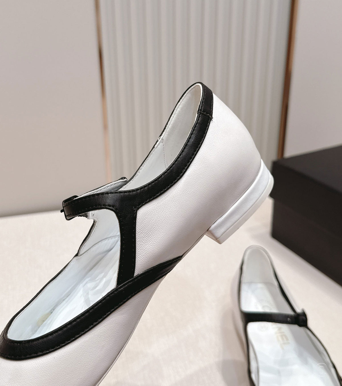 Mary Jane flats