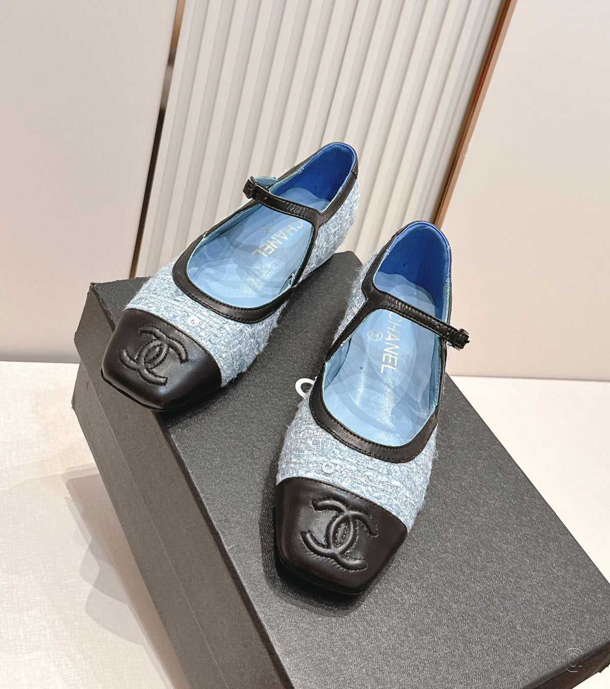 Mary Jane flats