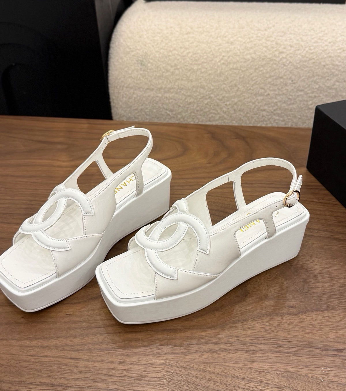 Leather sandals