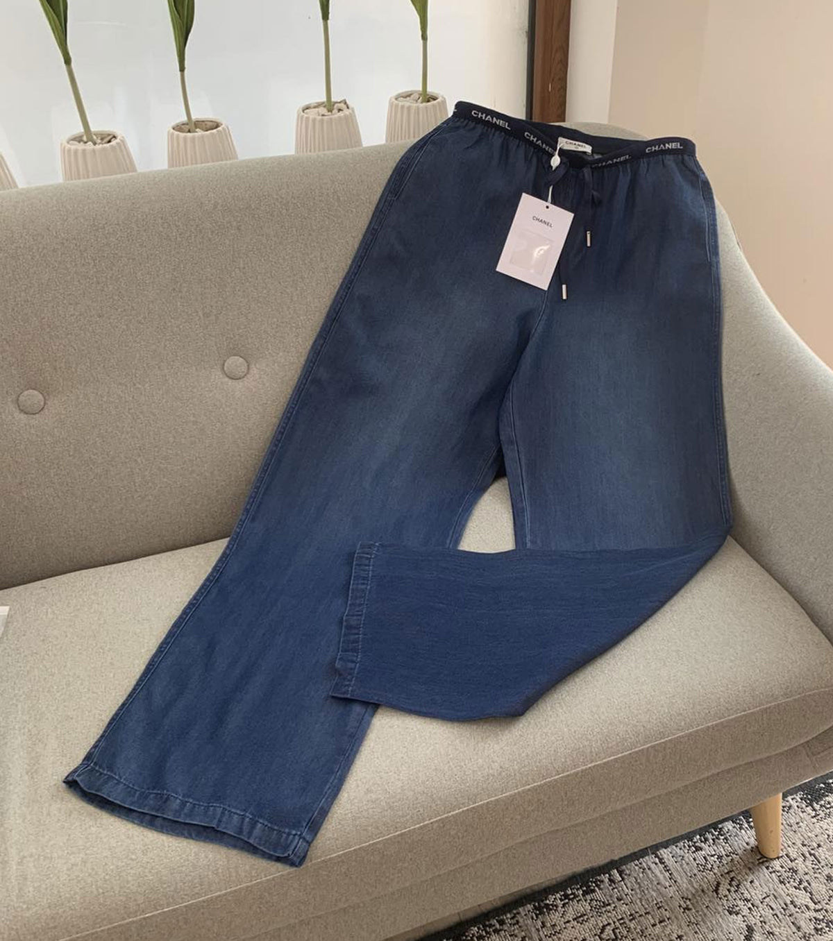 Women trousers