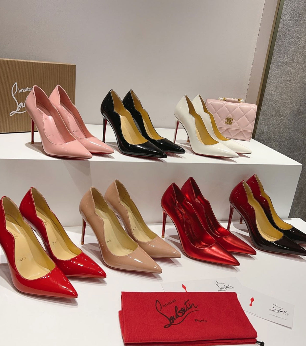 Hot Chic 100 Pumps