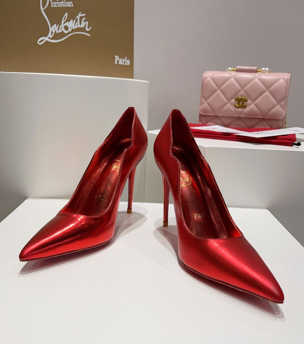 Hot Chic 100 Pumps
