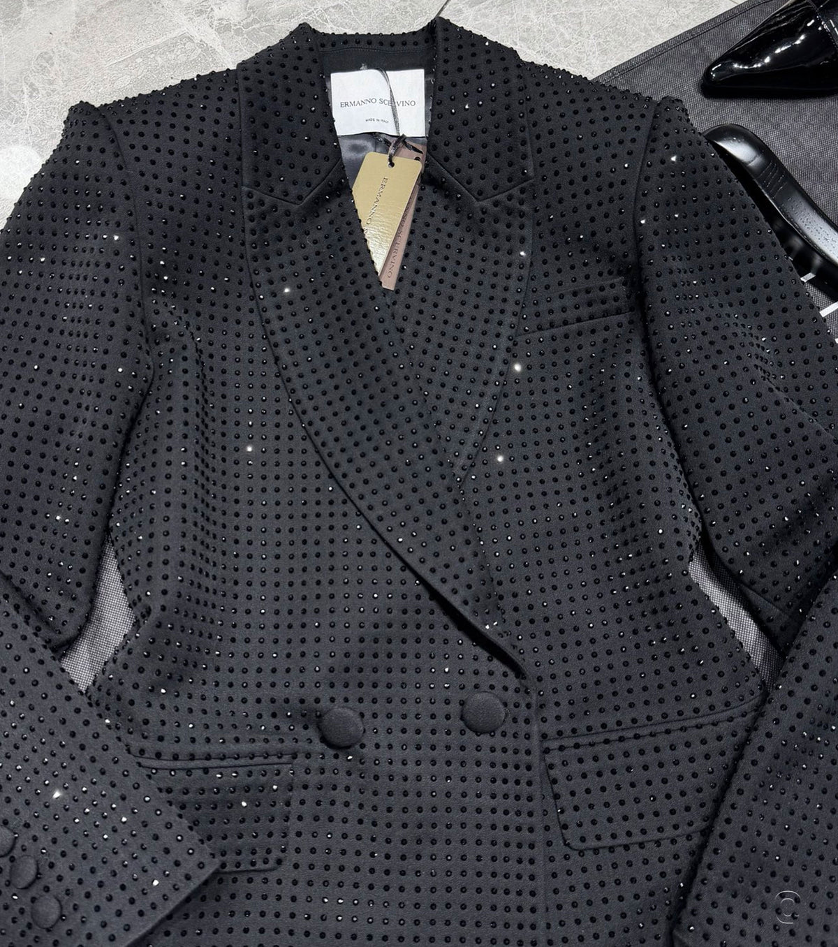 Дамско сако с кристали