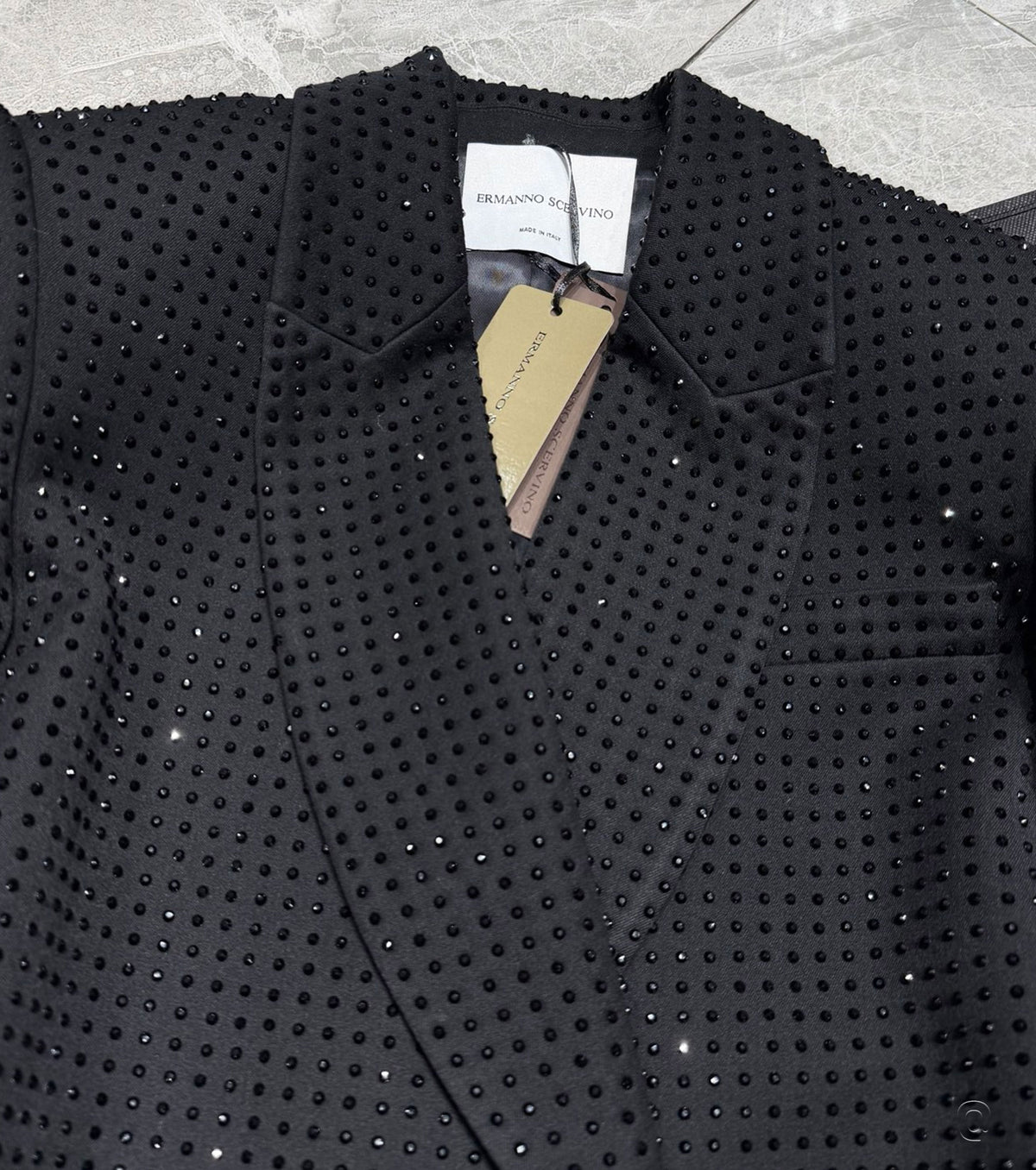 Дамско сако с кристали