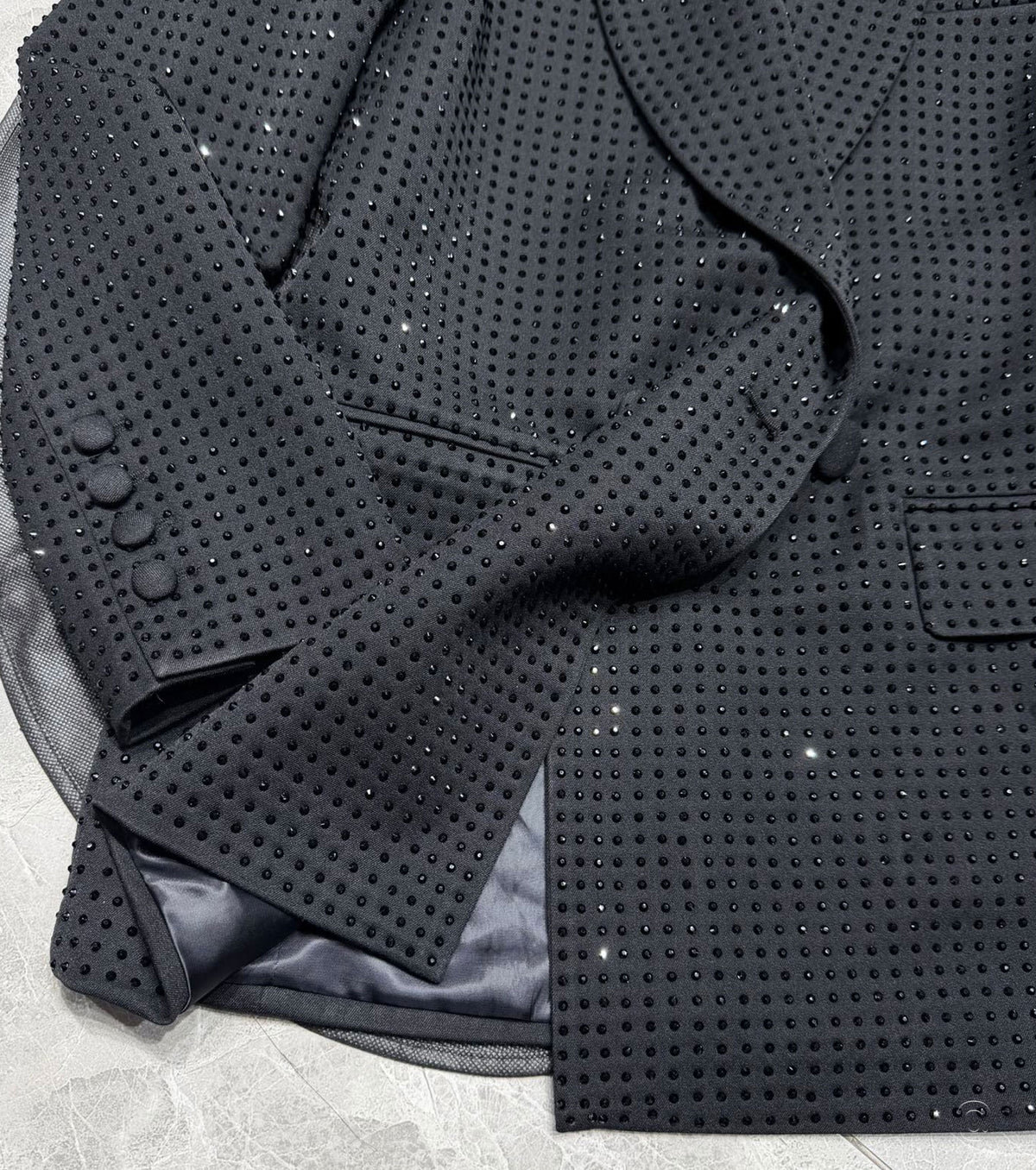 Дамско сако с кристали