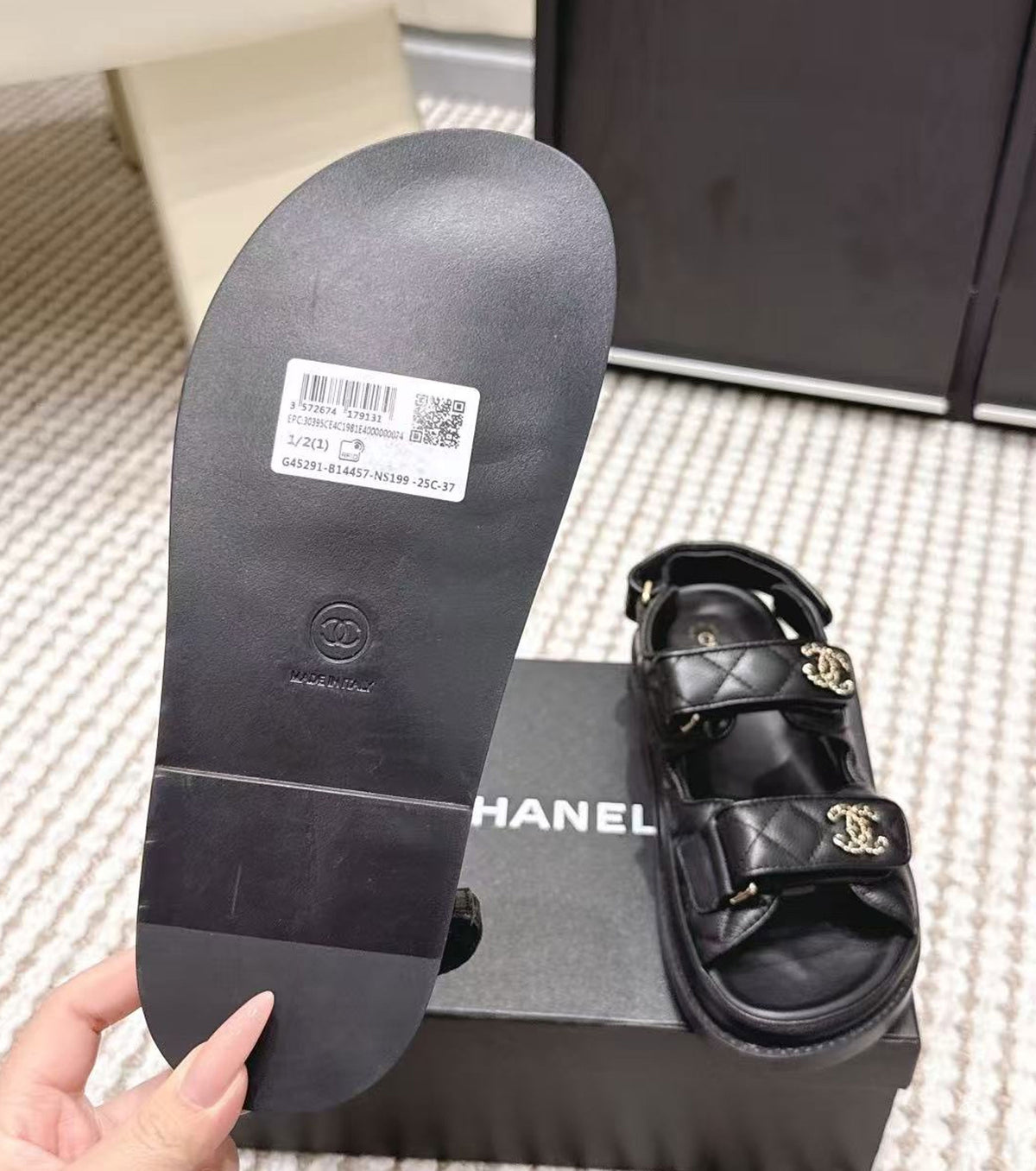 Сандали от телешка кожа