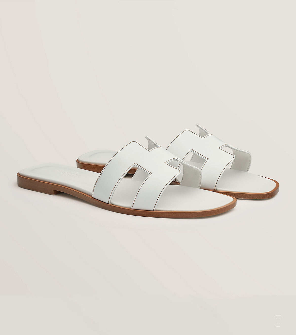 Oran sandal