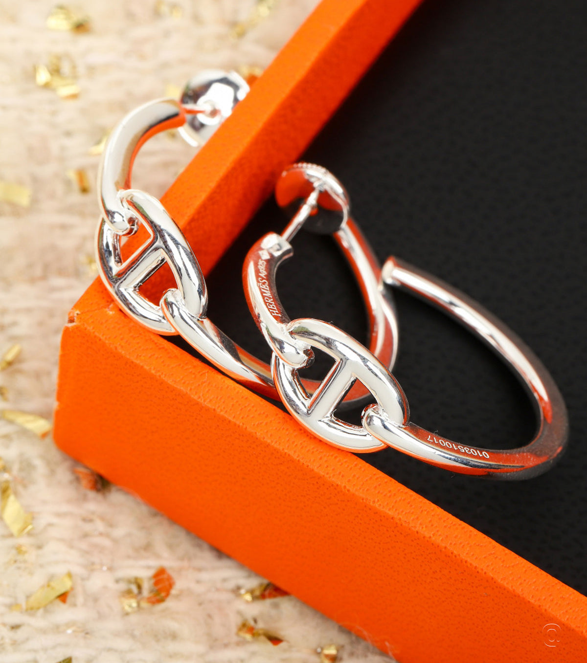 Обеци Chain Anchor Hoop