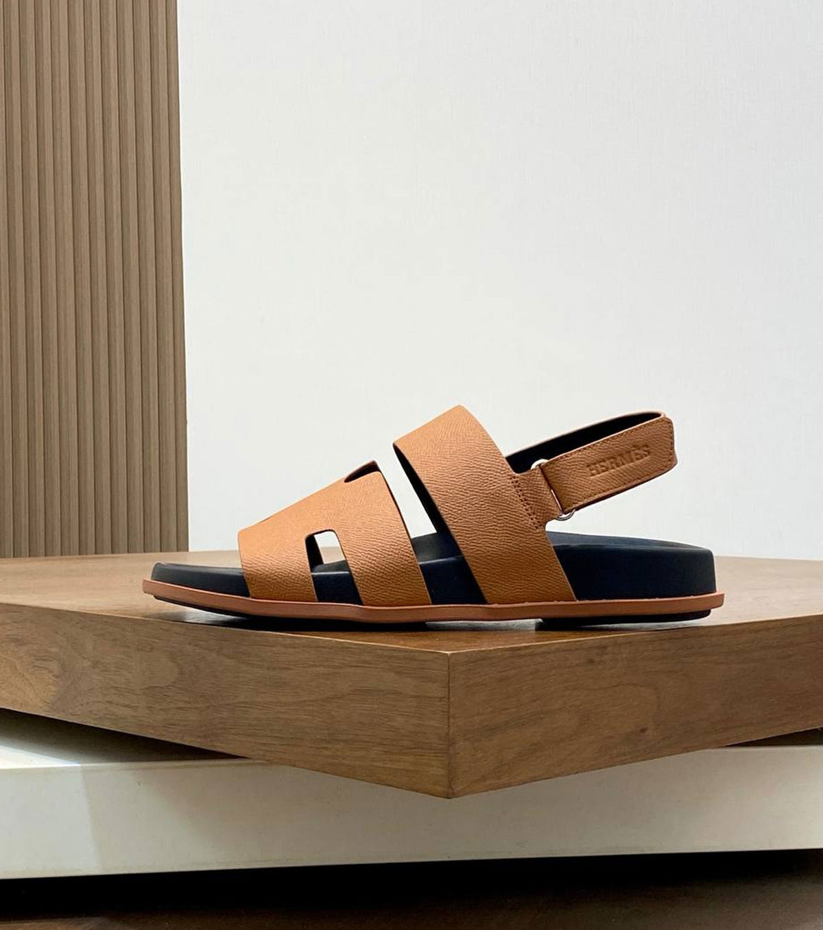 Men Genius sandal