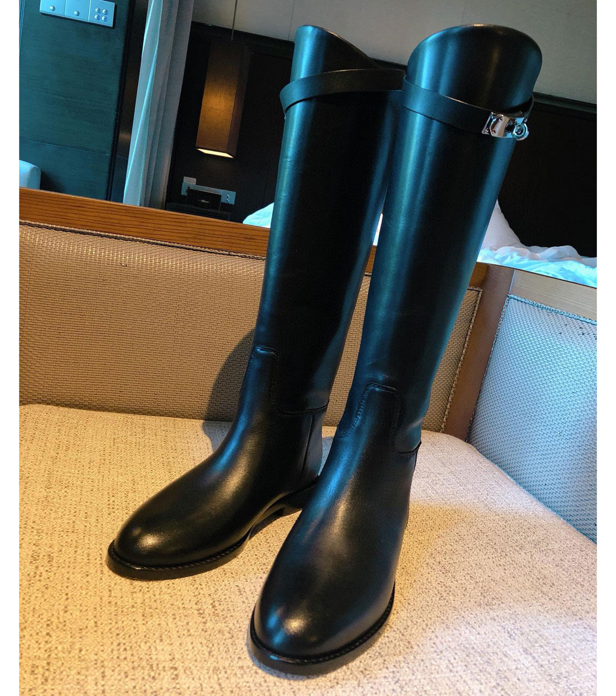 Jumping boot