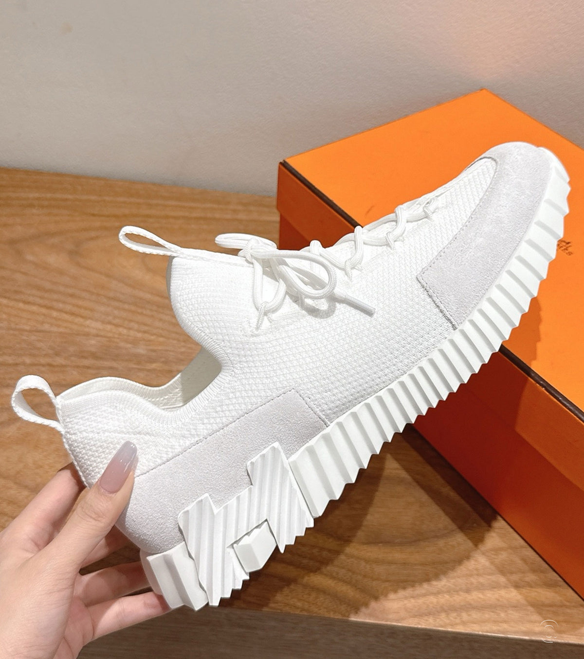 Lift slip-on sneaker