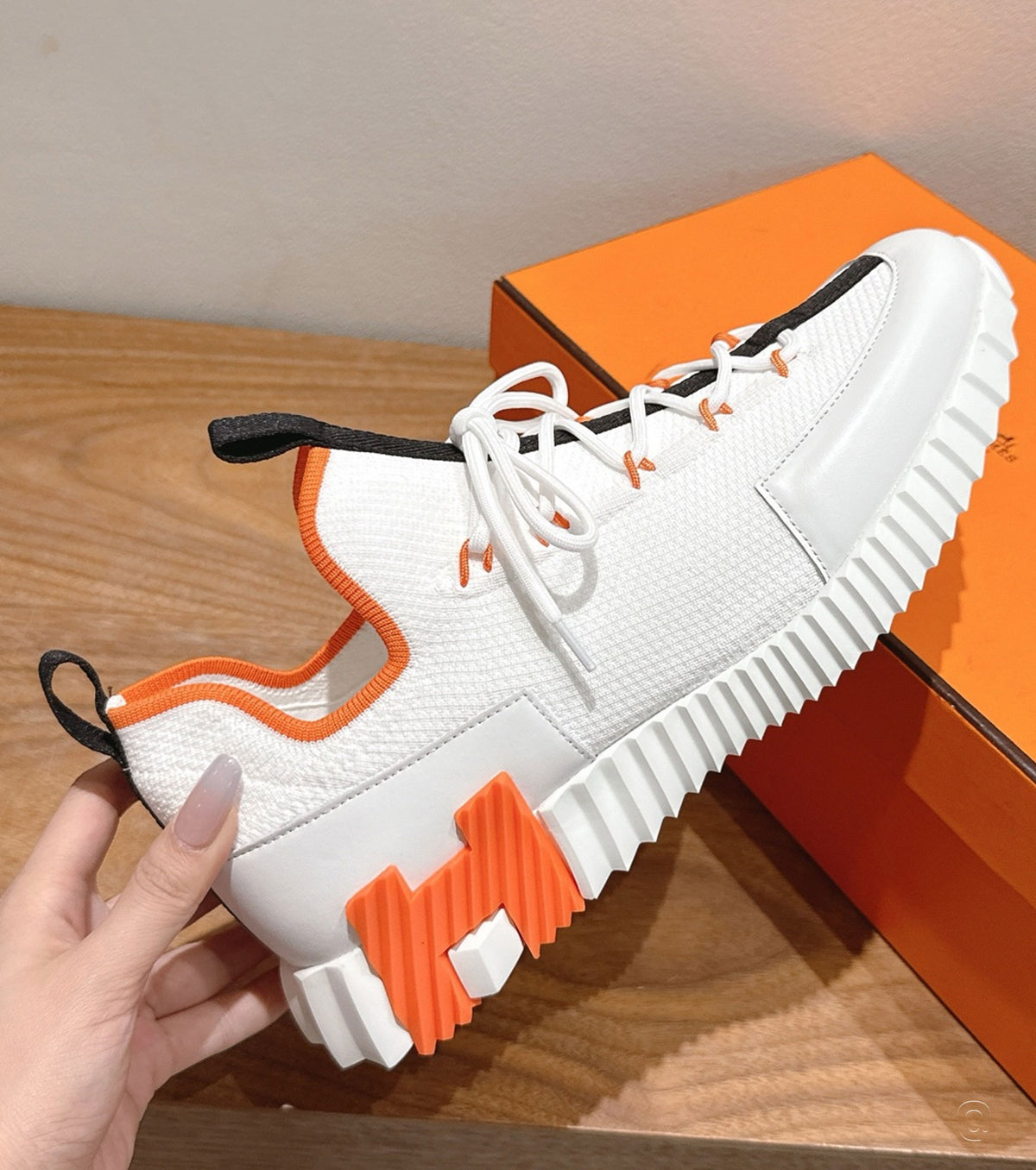 Lift slip-on sneaker