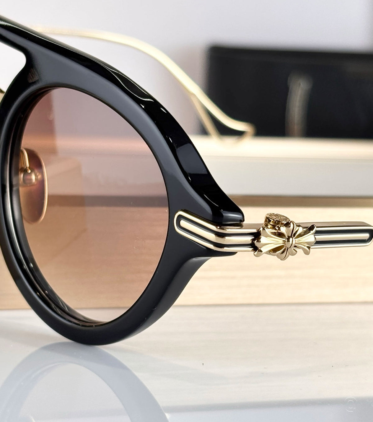 Honey Tunnel sunglasses