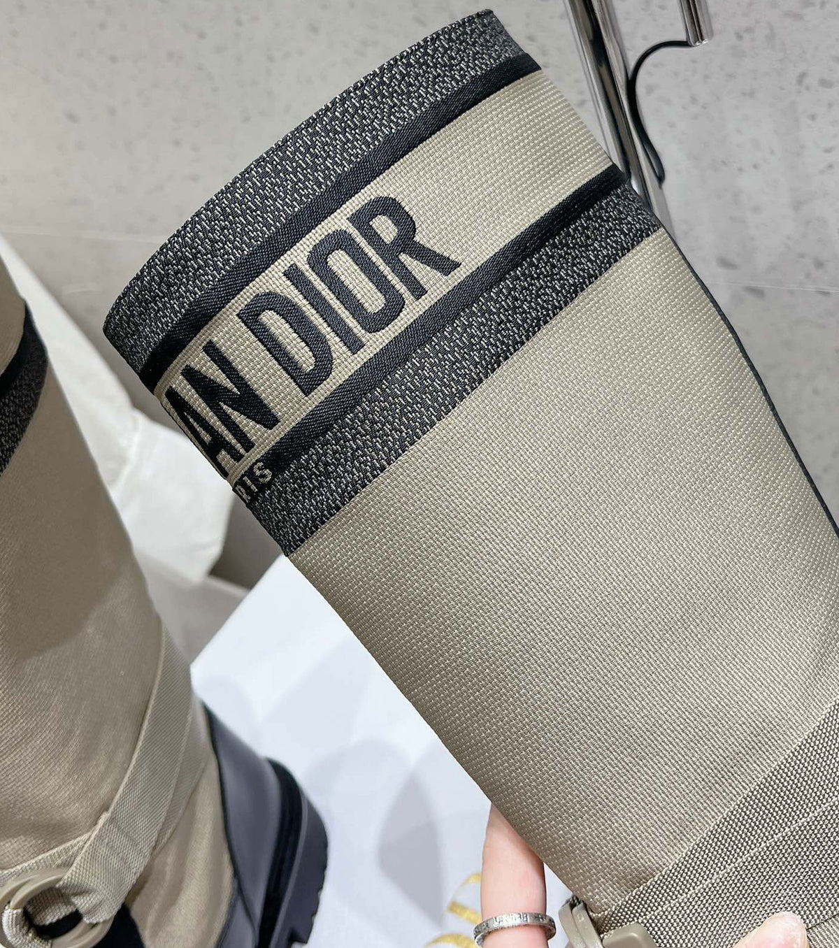 D-Major Boot