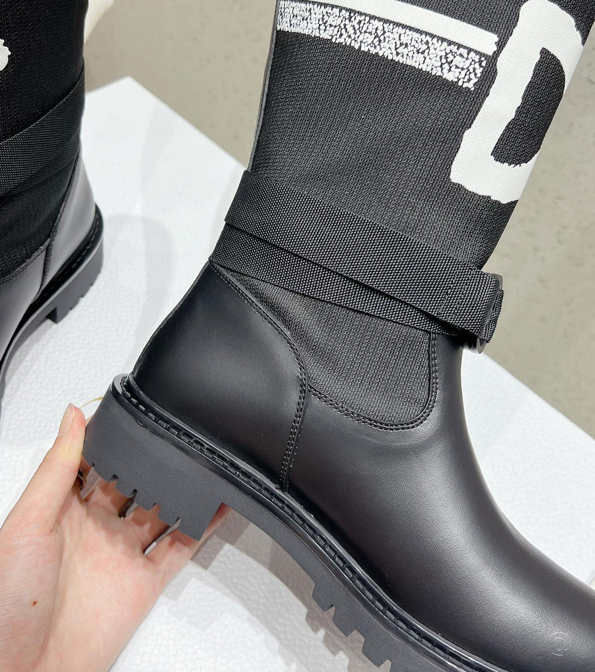 D-Major Boot