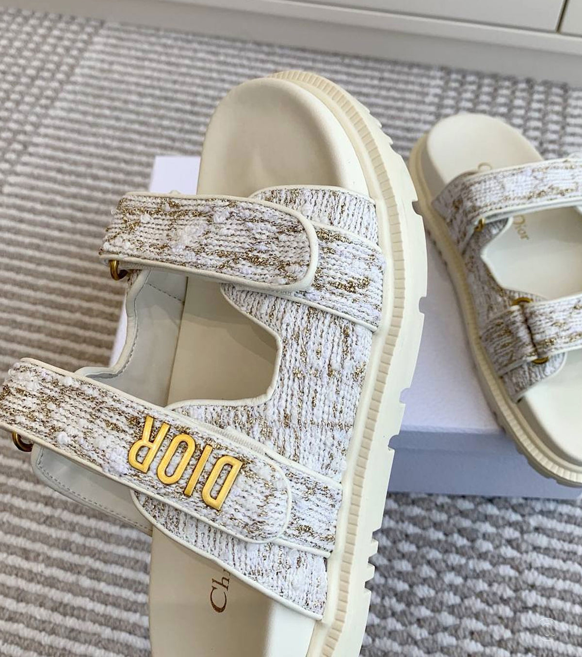 Dioract Slides