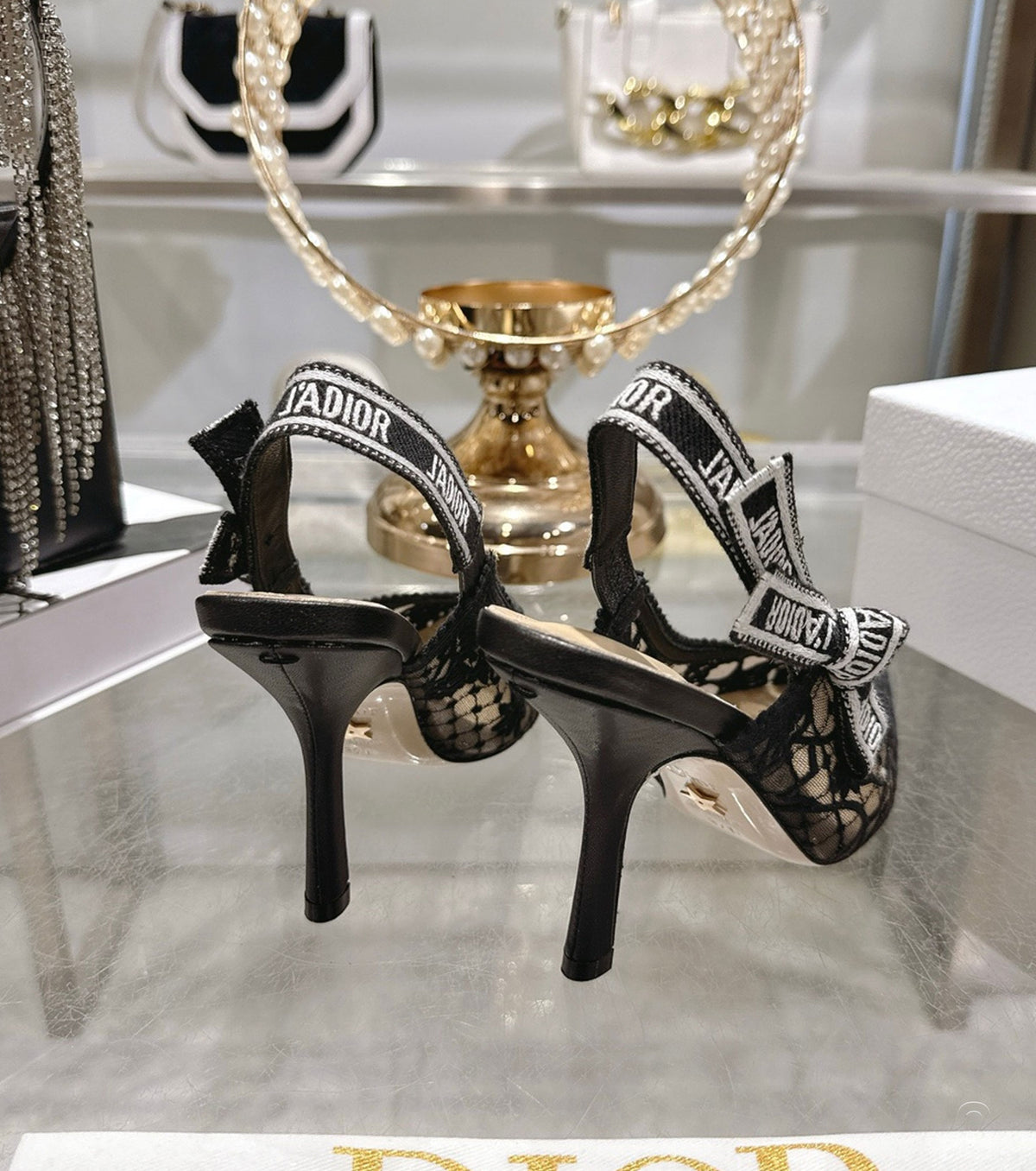 J'Adior Slingback Pump