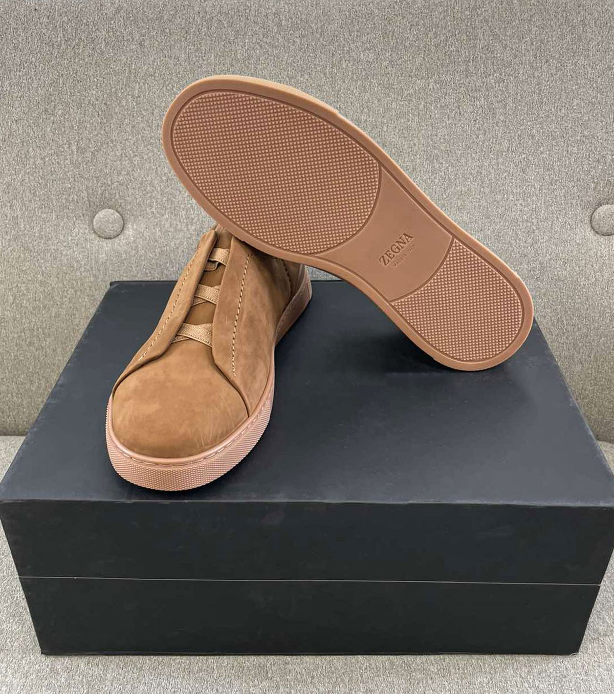 SECONDSKIN Sneakers