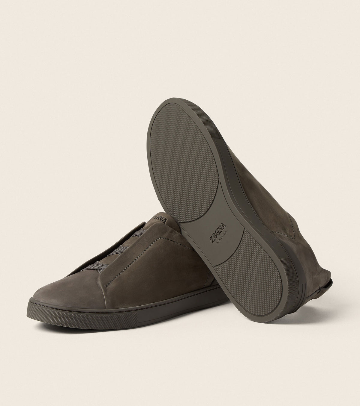 SECONDSKIN Sneakers