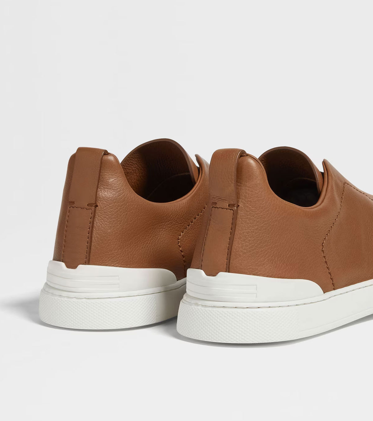 SECONDSKIN Sneakers