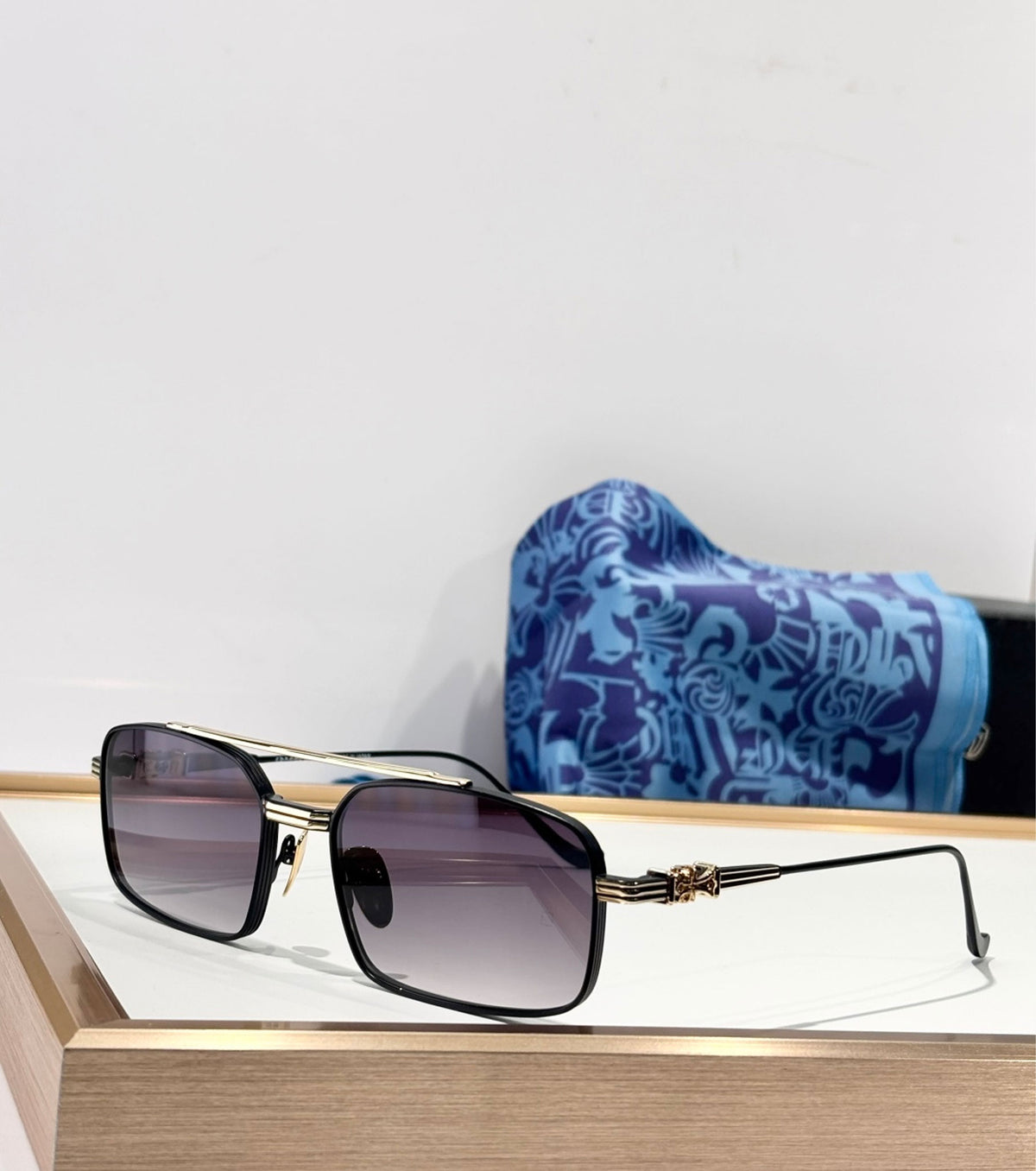 LICK.N sunglasses