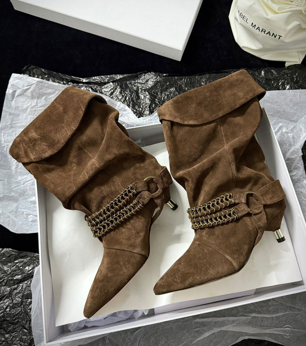 Suede boots