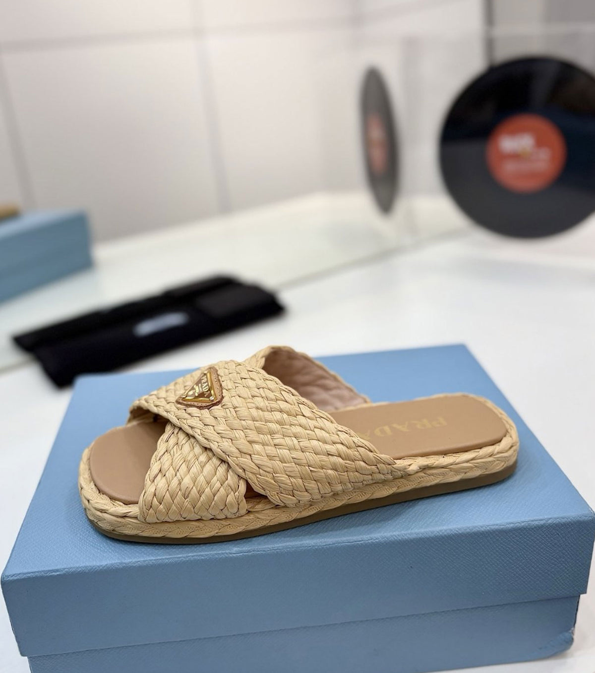 Women sandals
