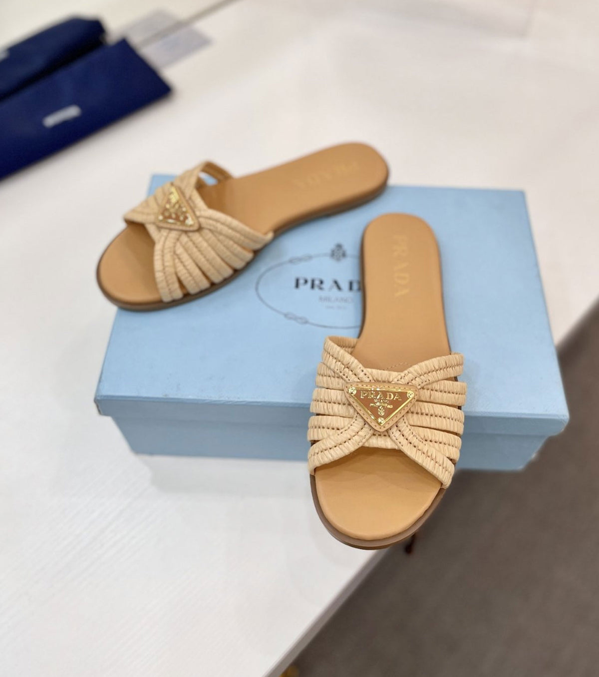 Rafia slides