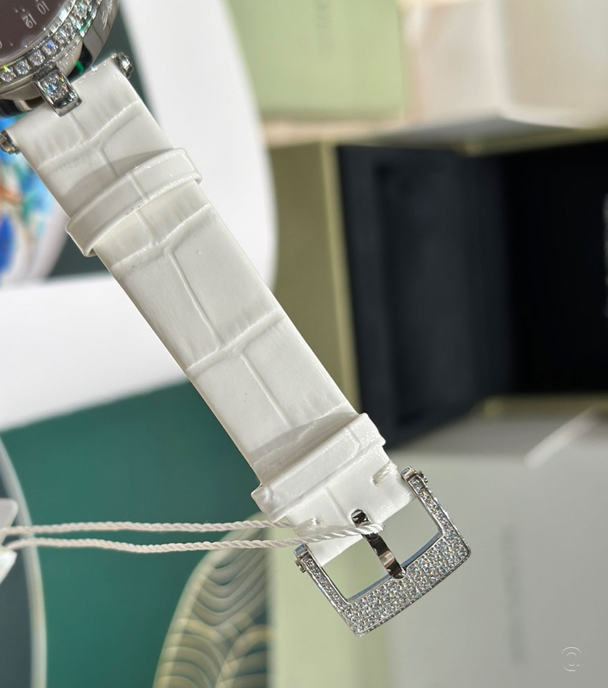 Lady Arpels Pont des Amoureux watch