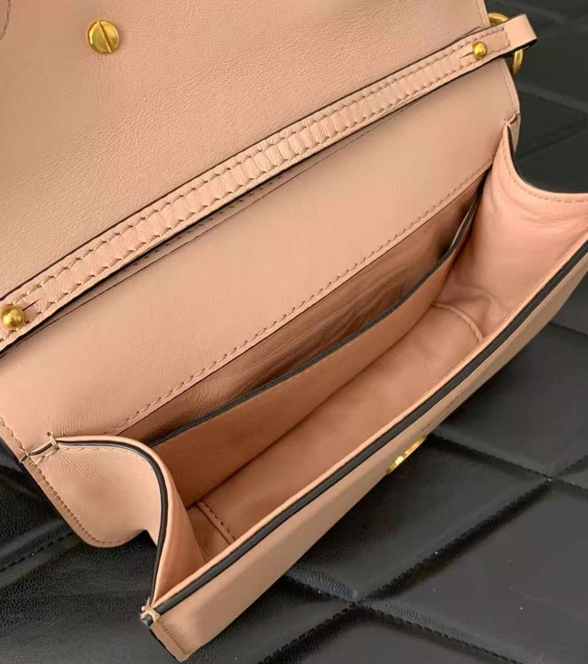 Locò Small Shoulder Bag With Jewel Logo