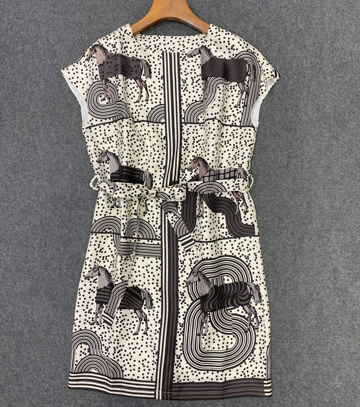 Garde-Robe Pop Tunic