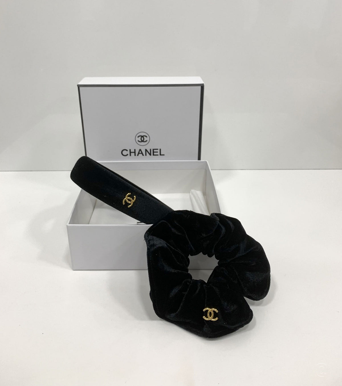 Комплект аксесоари за коса