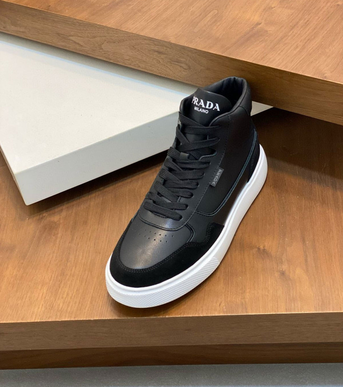 High Leather Sneaker