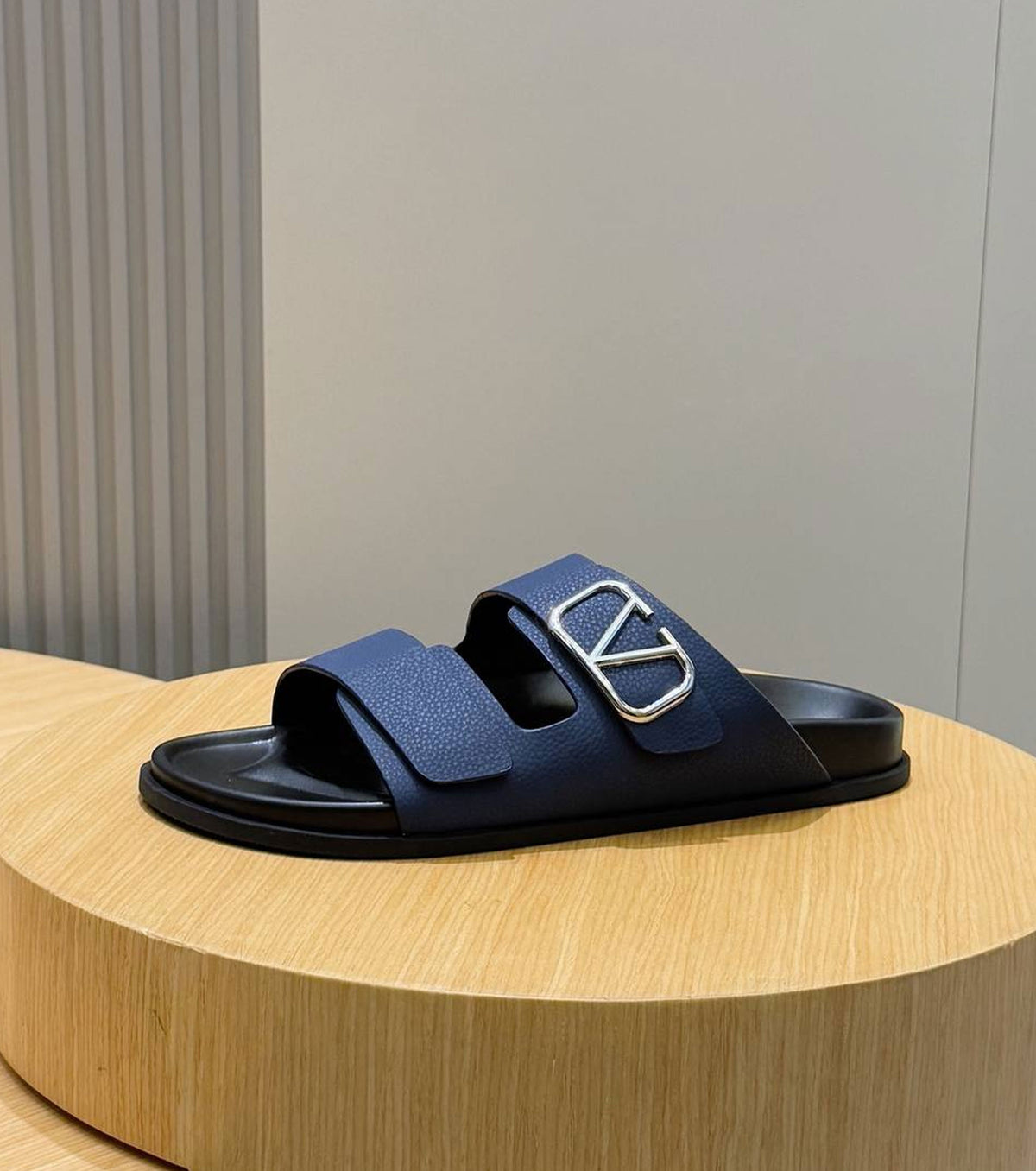 VLogo Toile double-strap sandals