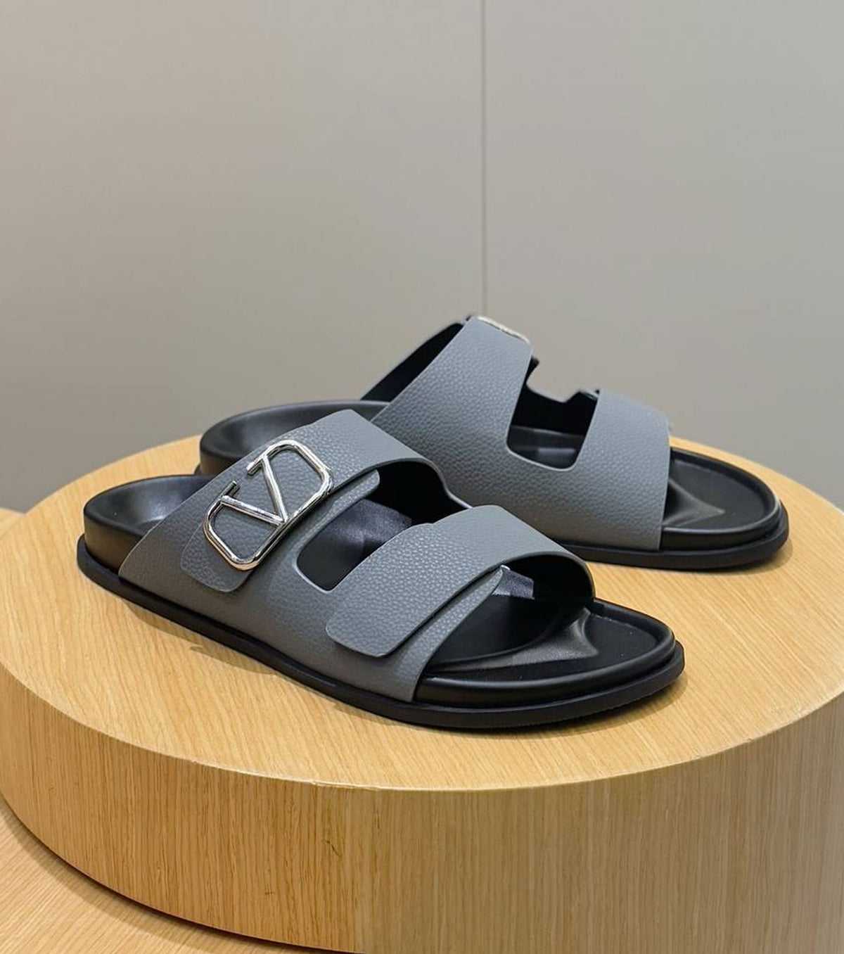 VLogo Toile double-strap sandals