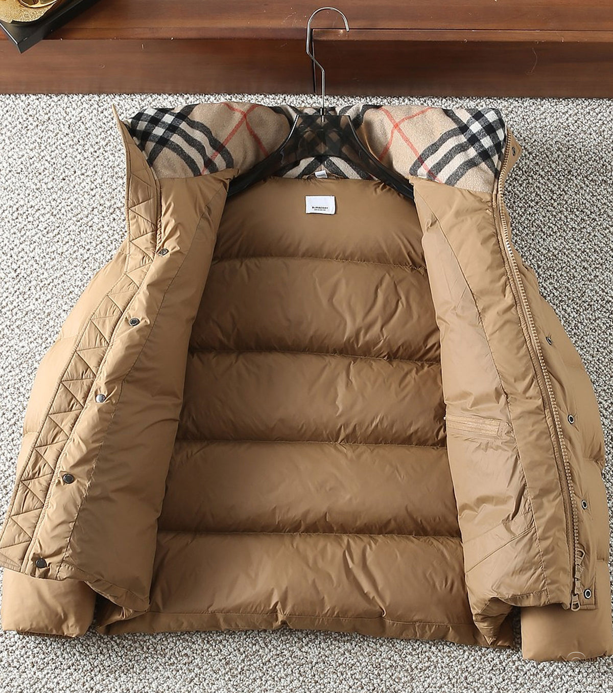 Пухено яке Halsby