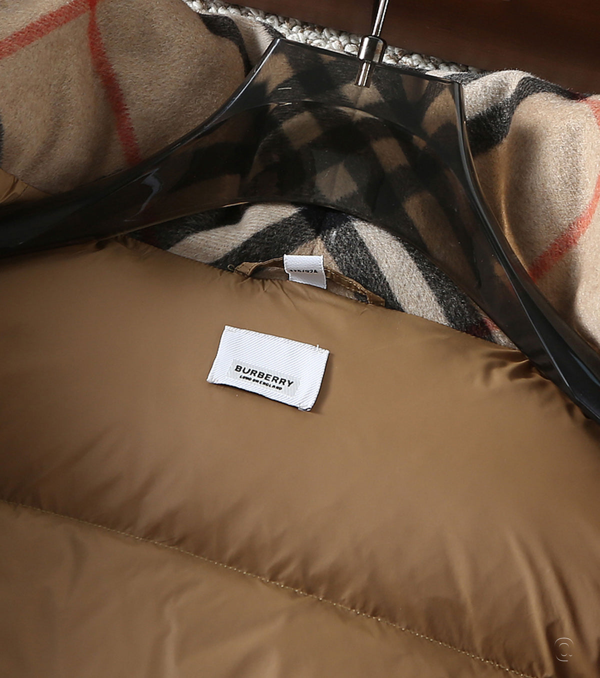 Пухено яке Halsby