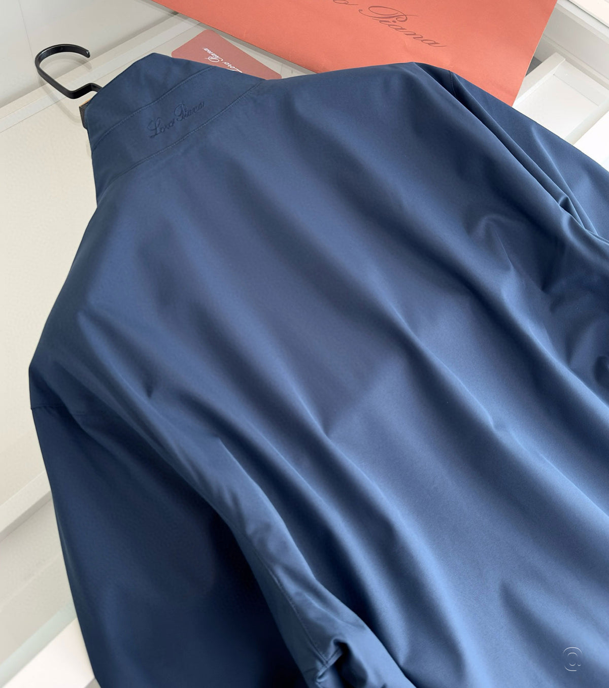 Мъжко преходно яке