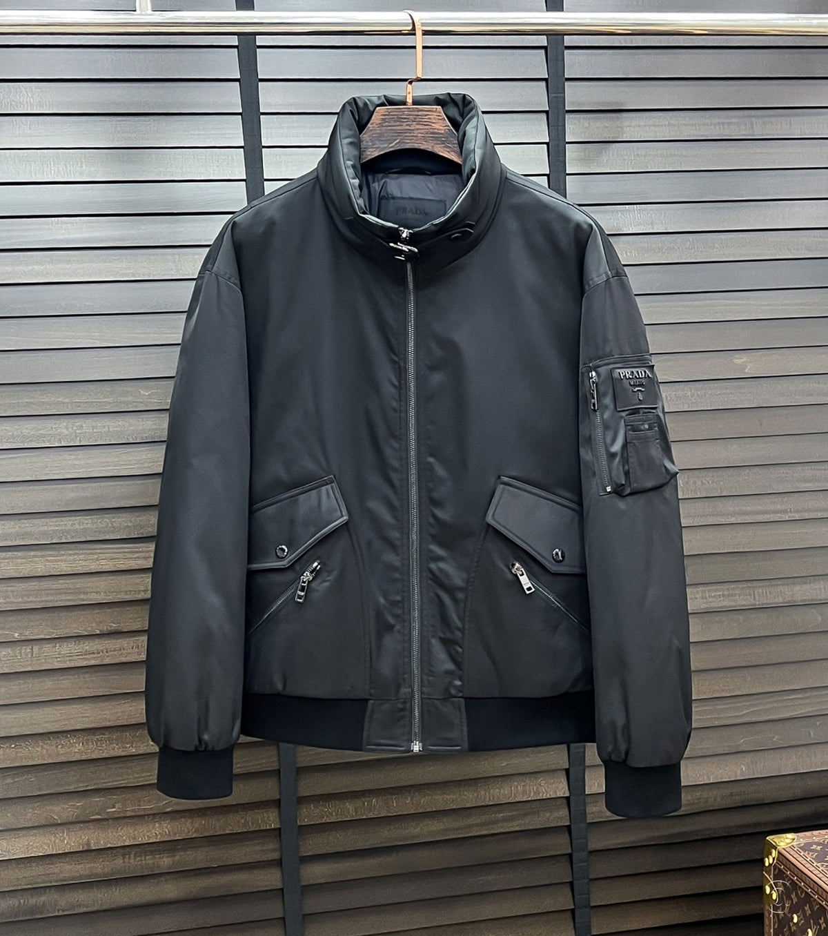 Пухено яке тип „авиатор“