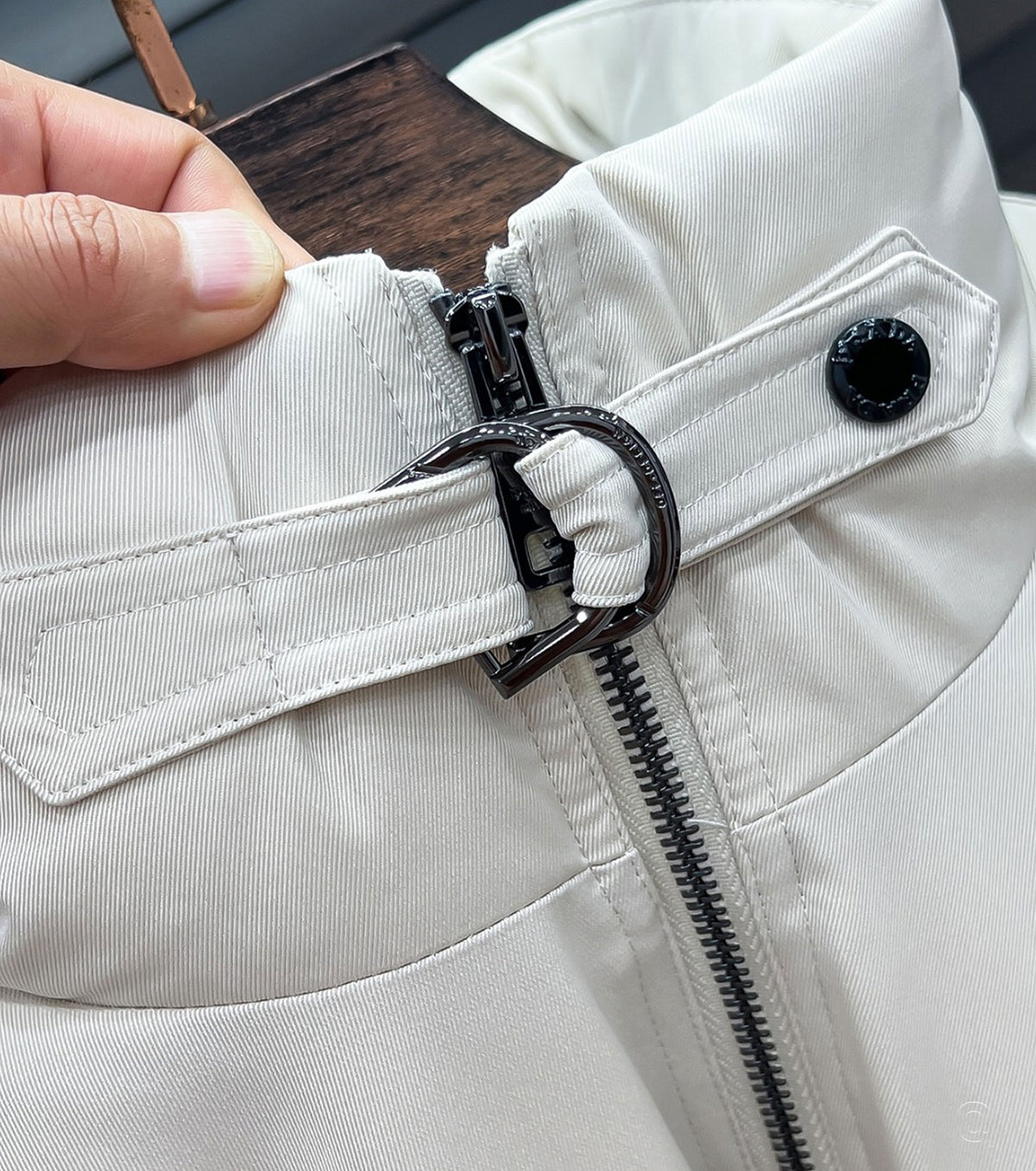 Пухено яке тип „авиатор“