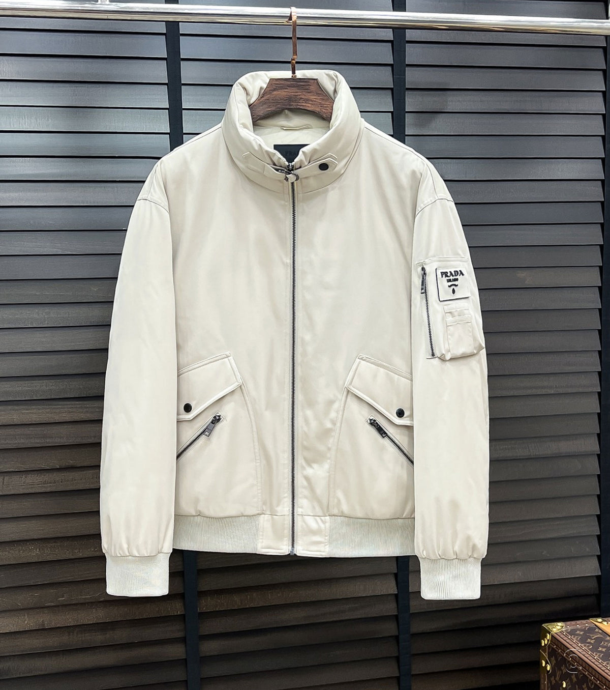 Пухено яке тип „авиатор“