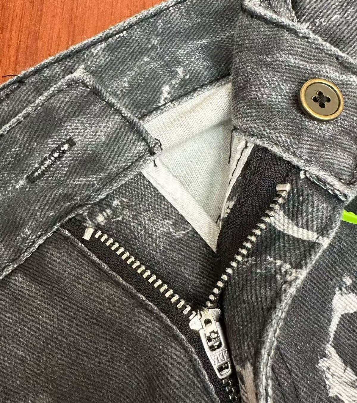 Men Distressed Straight-Leg Jeans