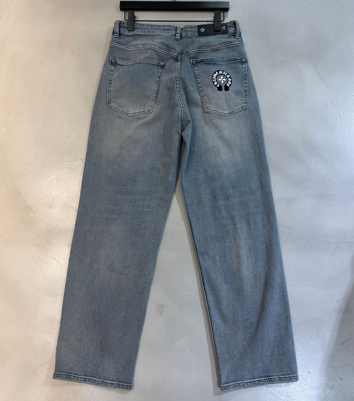 Мъжки прави дънки